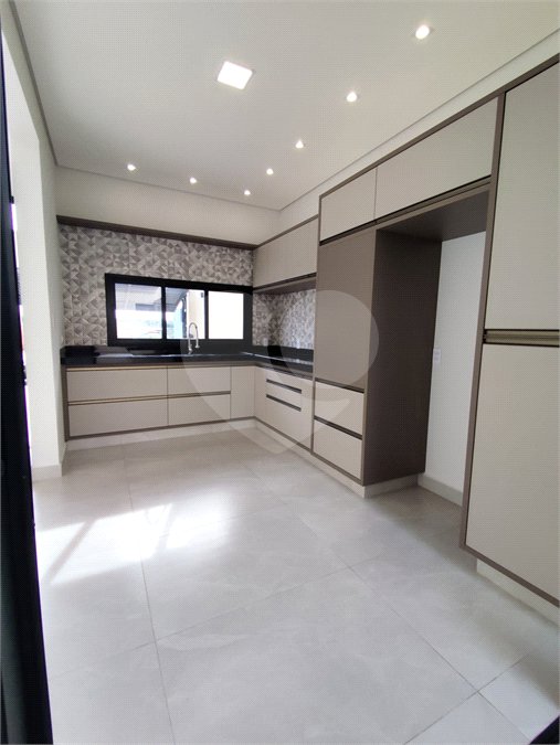 Casa à venda com 3 quartos, sendo 1 suíte, em Jardim Bom Sucesso, Indaiatuba, SP