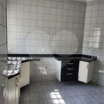 Sobrado à venda com 4 quartos, sendo 1 suíte, em Portal das Acácias, Indaiatuba, SP