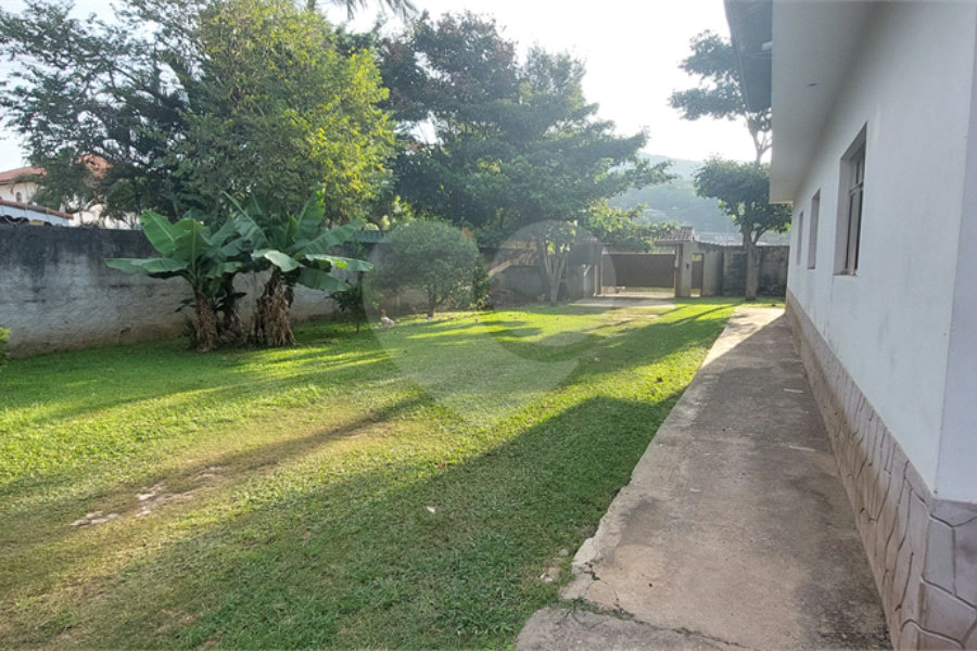 Casa à venda com 4 quartos, sendo 2 suítes, em Rio Acima, Mairiporã, SP
