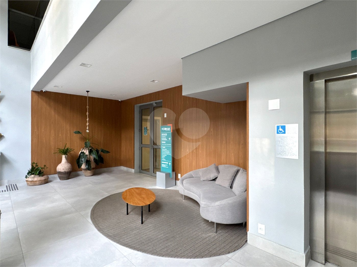Apartamento à venda com 2 quartos, sendo 1 suíte,  em Jardim Prudência, São Paulo, SP