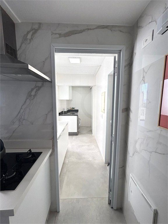 Apartamento à venda com 3 suítes em Barra Funda, São Paulo, SP