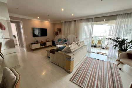 Apartamento à venda com 4 quartos, sendo 3 suítes,  em Lar São Paulo, São Paulo, SP