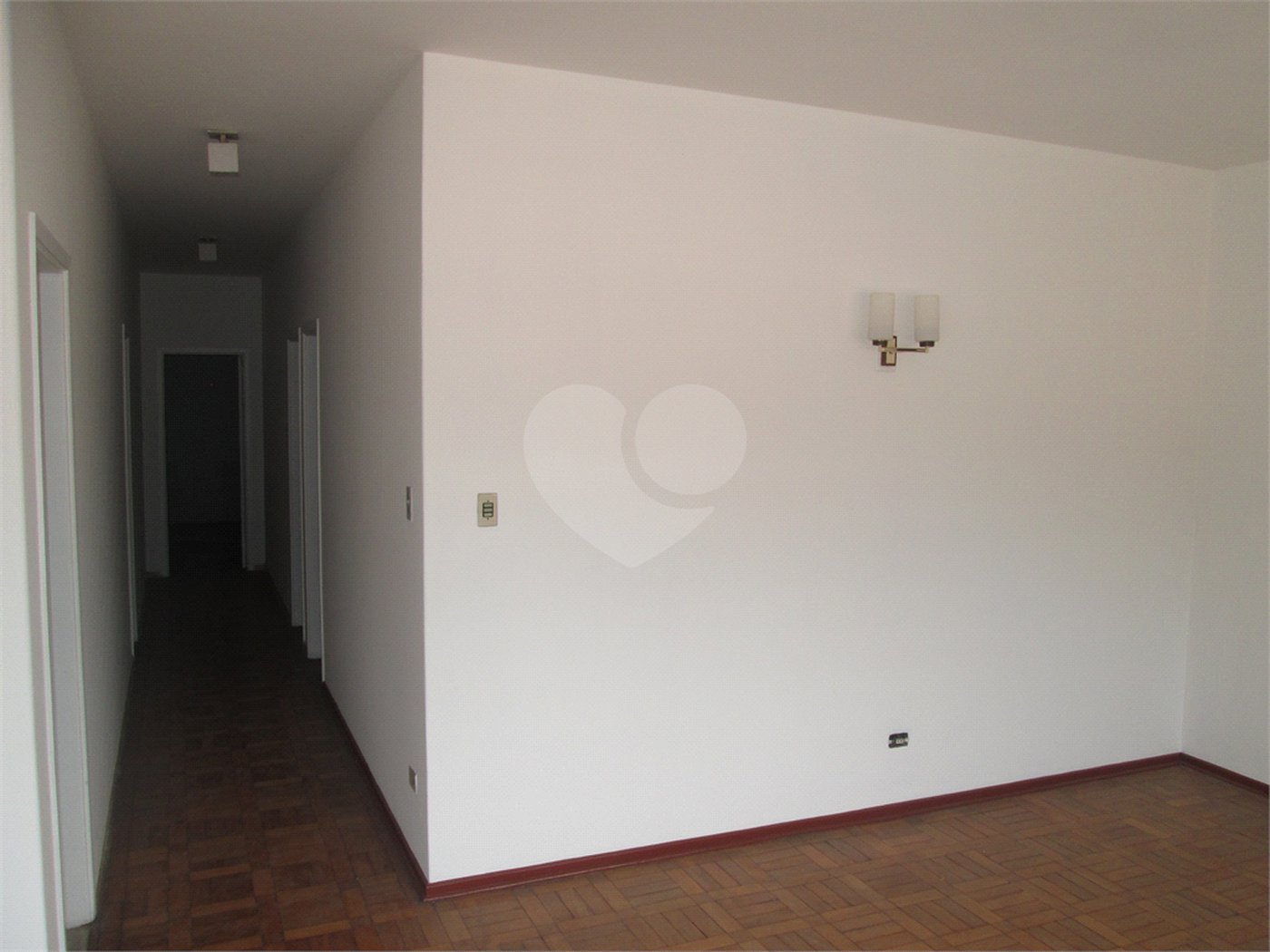 Sobrado à venda com 3 quartos em Horto, São Paulo, SP