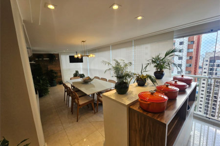 Apartamento à venda com 3 quartos, sendo 1 suíte, em Vila Regente Feijó, São Paulo, SP