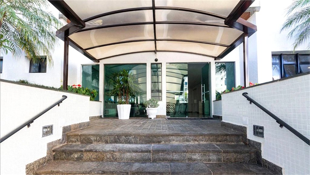 Apartamento à venda com 3 quartos, sendo 1 suíte, em Chácara Inglesa, São Paulo, SP