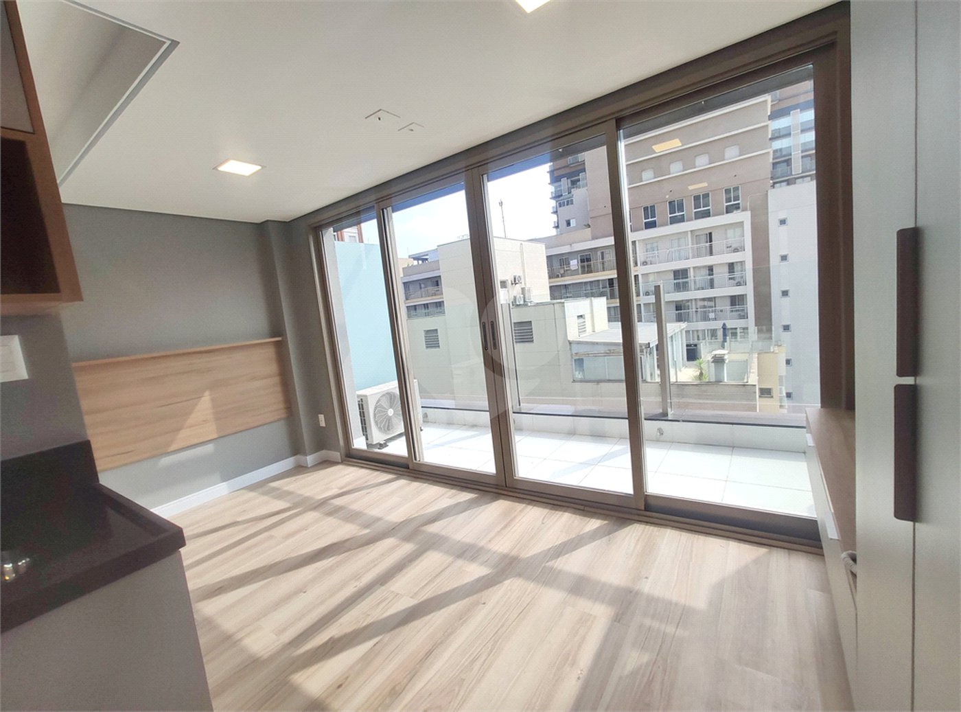 Apartamento à venda com 1 quarto em Pinheiros, São Paulo, SP