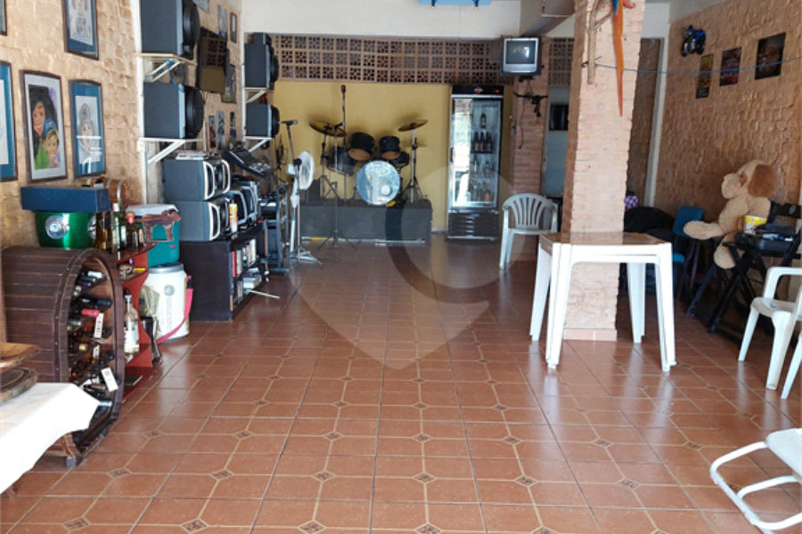 Sobrado à venda com 3 quartos, sendo 1 suíte, em Limão, São Paulo, SP