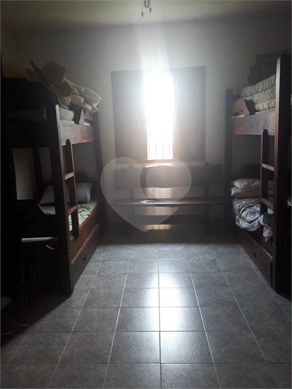 Chácara à venda com 4 quartos, sendo 2 suítes, em Serra da Cantareira, Mairiporã, SP