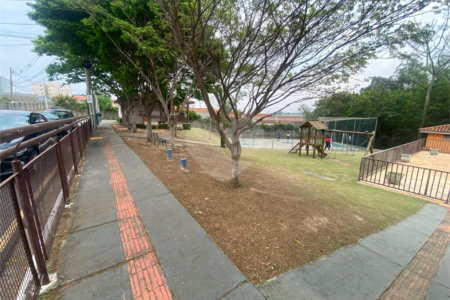 Casa à venda com 2 quartos no condomínio Vila Del Rey, Sorocaba - SP