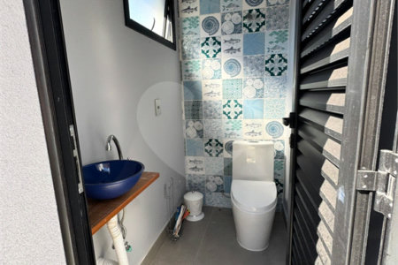 Casa à venda com 3 suítes no condomínio Reserva Central Parque, Salto - SP