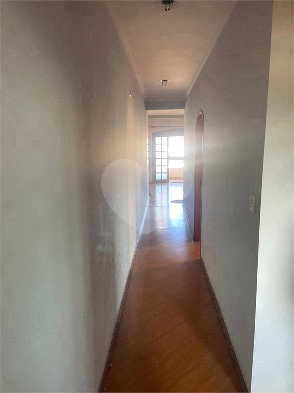 Sobrado à venda com 3 quartos, sendo 1 suíte,  em Jardim Selma Helena, Poá, SP