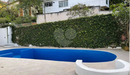 Casa à venda com 3 quartos, sendo 2 suítes,  em Jardim Leonor Mendes de Barros, São Paulo, SP