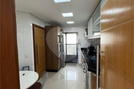 Apartamento à venda com 3 quartos, sendo 1 suíte,  em Água Fria, São Paulo, SP