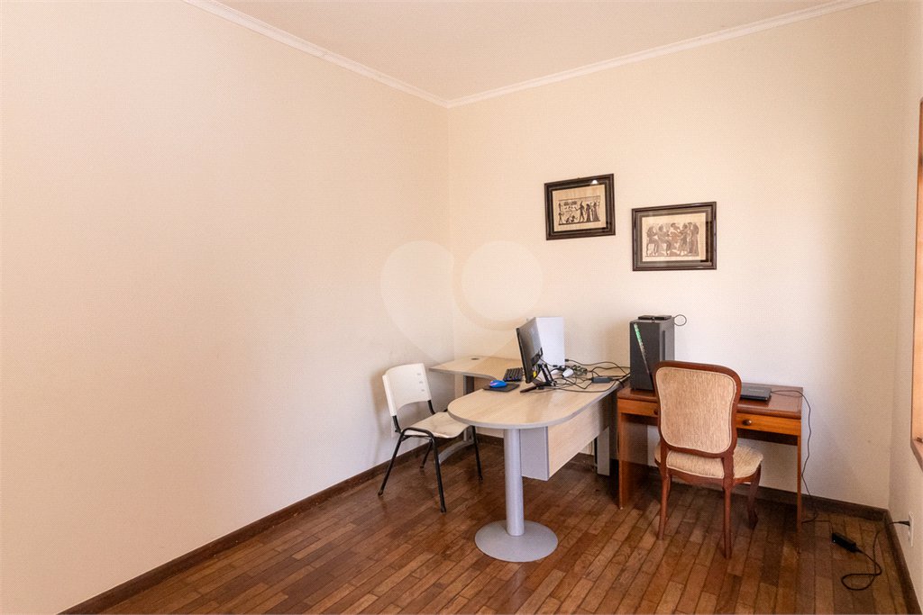 Casa à venda com 3 quartos, sendo 1 suíte, em Jardim São Luiz, Ribeirão Preto, SP