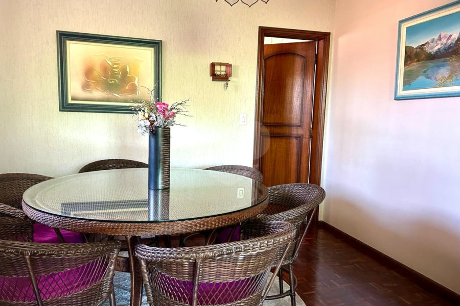 Casa à venda com 5 quartos, sendo 1 suíte, em Vila Mazzei, São Paulo, SP