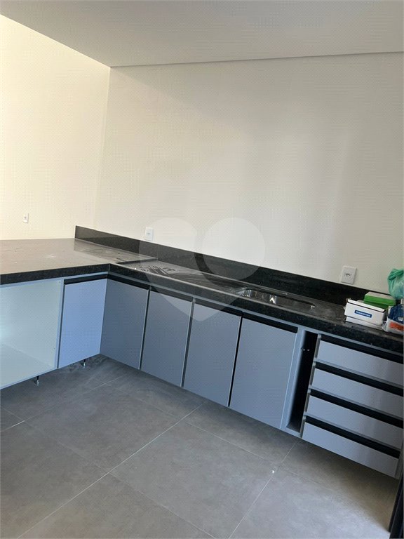 Casa à venda ou para alugar com 3 suítes em Residencial Vila Victoria, Itupeva, SP