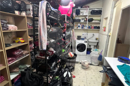 Casa à venda com 2 quartos no condomínio Recanto das Graças, Cotia - SP