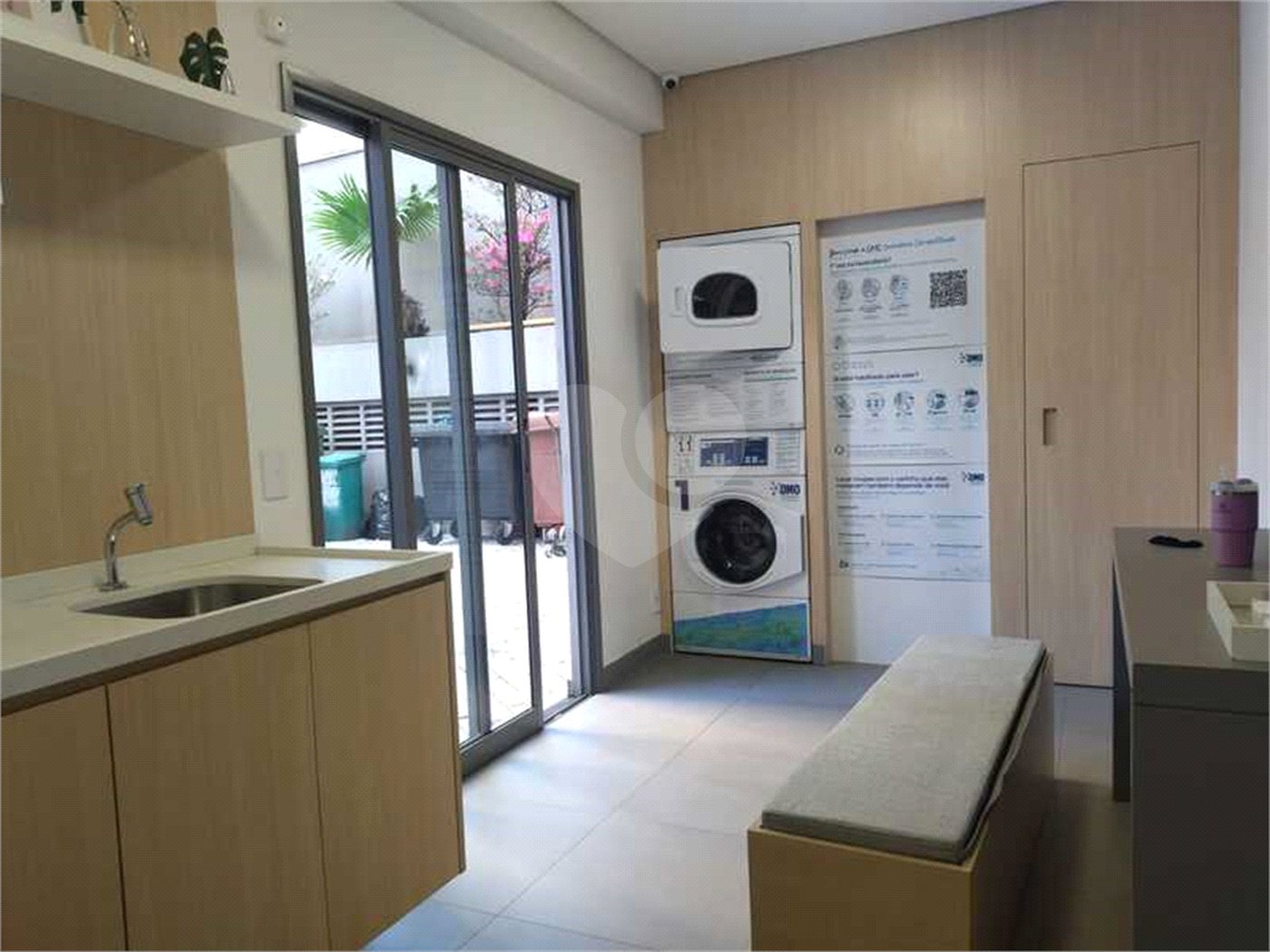 Flat à venda com 1 quarto em Moema, São Paulo, SP