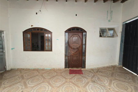 Casa à venda com 3 quartos, sendo 1 suíte, em Vila Maciel, Itapetininga, SP