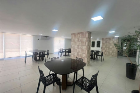 Apartamento com 2 dormitórios à venda, 69 m² por R$ 670.000,00 - Jardim Virgínia - Guarujá/SP