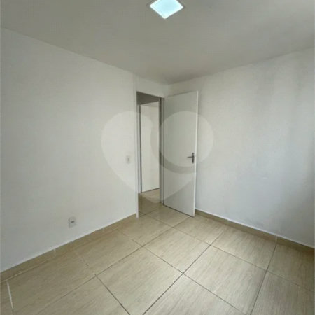 Apartamento à venda com 2 quartos em Santa Cruz, Rio de Janeiro, RJ