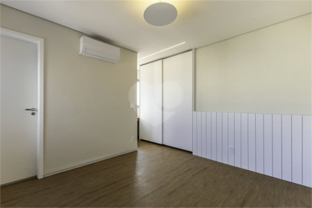Apartamento à venda ou para alugar com 3 suítes em Água Branca, São Paulo, SP
