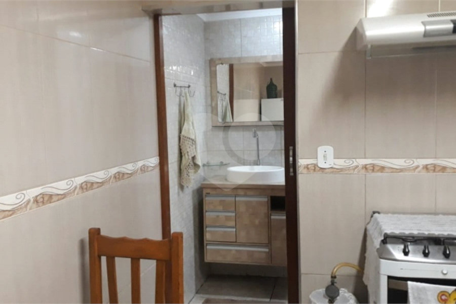 Sobrado à venda com 3 quartos, sendo 1 suíte, em Parque Continental I, Guarulhos, SP