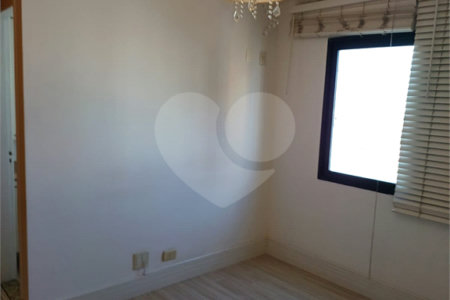 Apartamento à venda com 2 quartos, sendo 1 suíte, em Vila Hamburguesa, São Paulo, SP