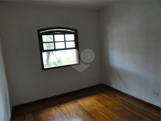 Casa Térrea à venda ou para alugar com 4 quartos em Jardim Floresta, São Paulo, SP