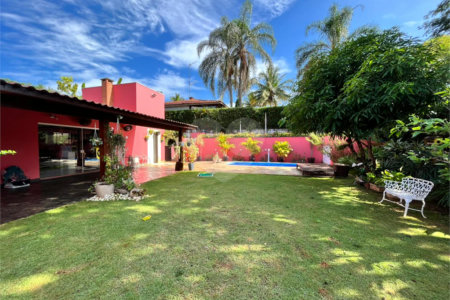Casa à venda com 3 quartos, sendo 1 suíte,  no condomínio Portal do Sabiá, Araçoiaba da Serra - SP