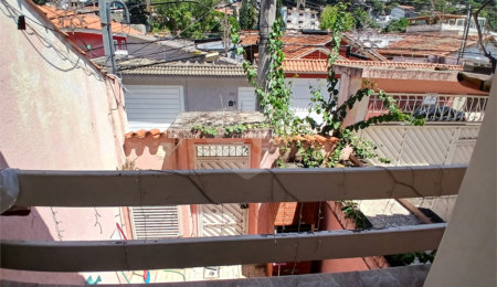 Sobrado à venda com 8 quartos, sendo 2 suítes,  em Tremembé, São Paulo, SP