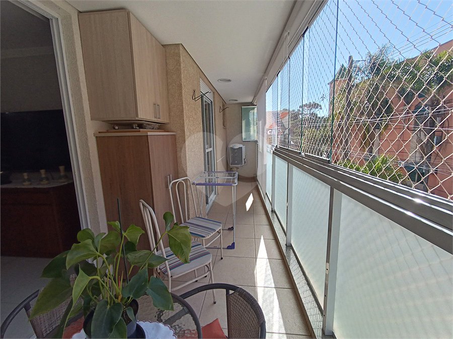 Apartamento à venda com 3 quartos, sendo 1 suíte, no Centro, São Roque, SP