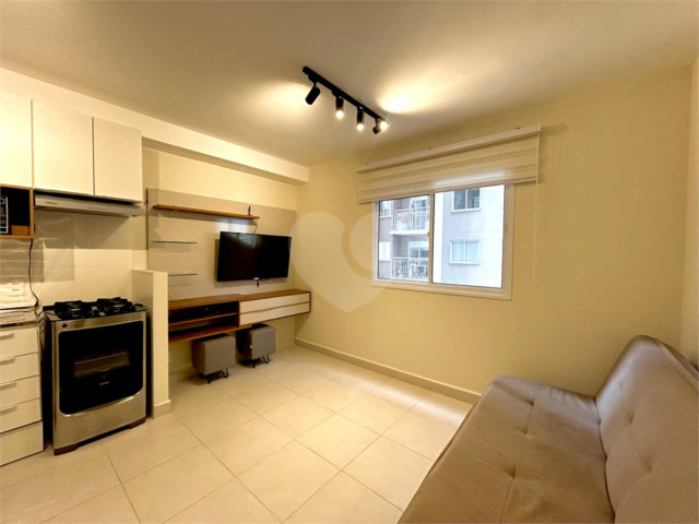 Apartamento para alugar com 1 suíte em Chácara Santo Antônio, São Paulo, SP