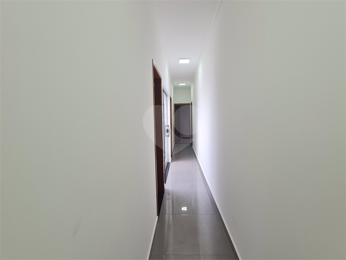 Casa à venda com 3 quartos, sendo 1 suíte,  no condomínio Reserva Ipanema I, Sorocaba - SP