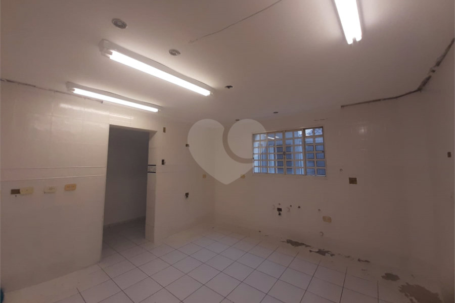 Sobrado à venda com 3 quartos, sendo 2 suítes, em Santana, São Paulo, SP