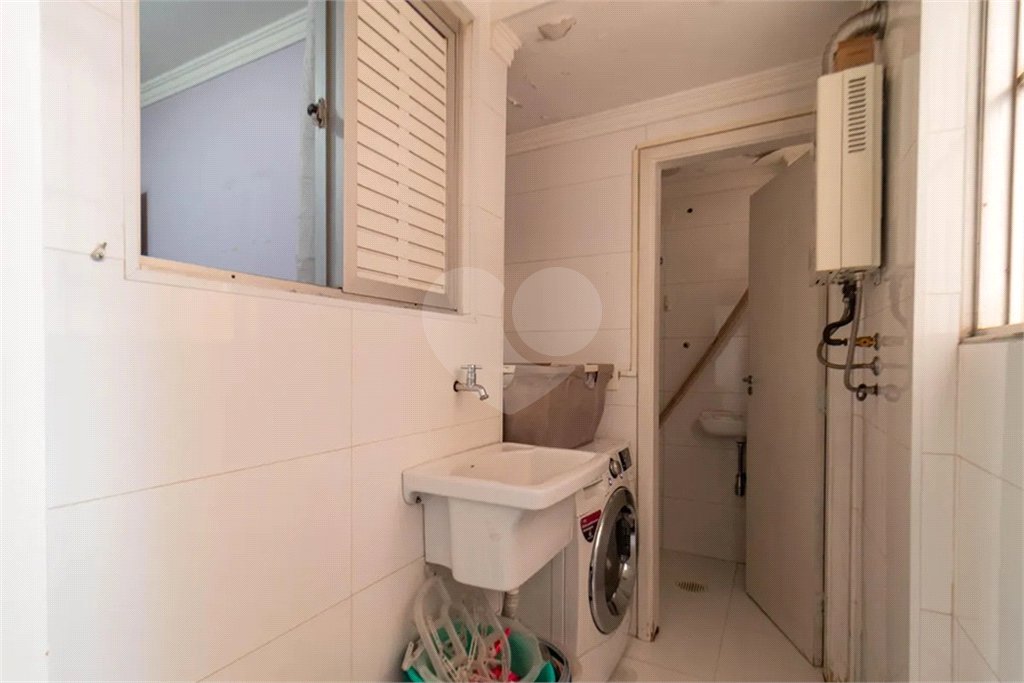 Apartamento à venda com 3 quartos em Vila Pompéia, São Paulo, SP