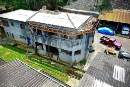 Terreno para alugar com 2 quartos, sendo 1 suíte, em Roncon, Ribeirão Pires, SP
