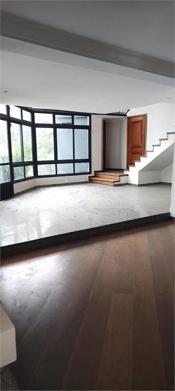Duplex à venda com 3 suítes em Vila Suzana, São Paulo, SP