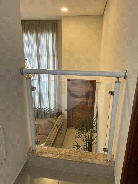Casa em Condomínio - Jardim Residencial Alto de Itaici!
