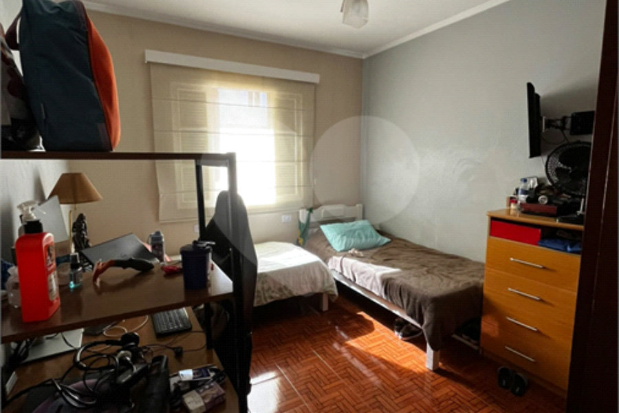 Sobrado à venda com 3 quartos, sendo 1 suíte, em Jaraguá, São Paulo, SP