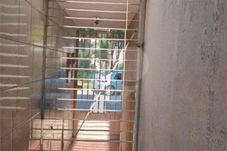 Sobrado à venda com 2 quartos, sendo 1 suíte, em Chora Menino, São Paulo, SP