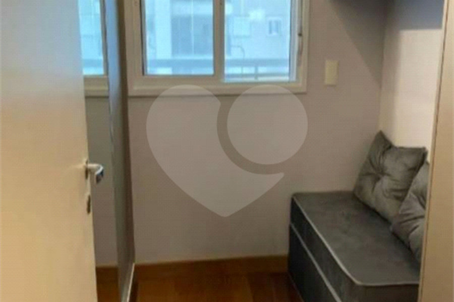 Apartamento à venda com 2 quartos, sendo 1 suíte, em Jardim Flor da Montanha, Guarulhos, SP