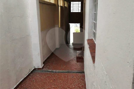 Sobrado à venda com 2 quartos, sendo 1 suíte, em Vila Monumento, São Paulo, SP