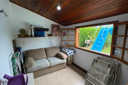 Casa à venda com 4 quartos, sendo 2 suítes,  no condomínio Vivendas do Lago, Sorocaba - SP