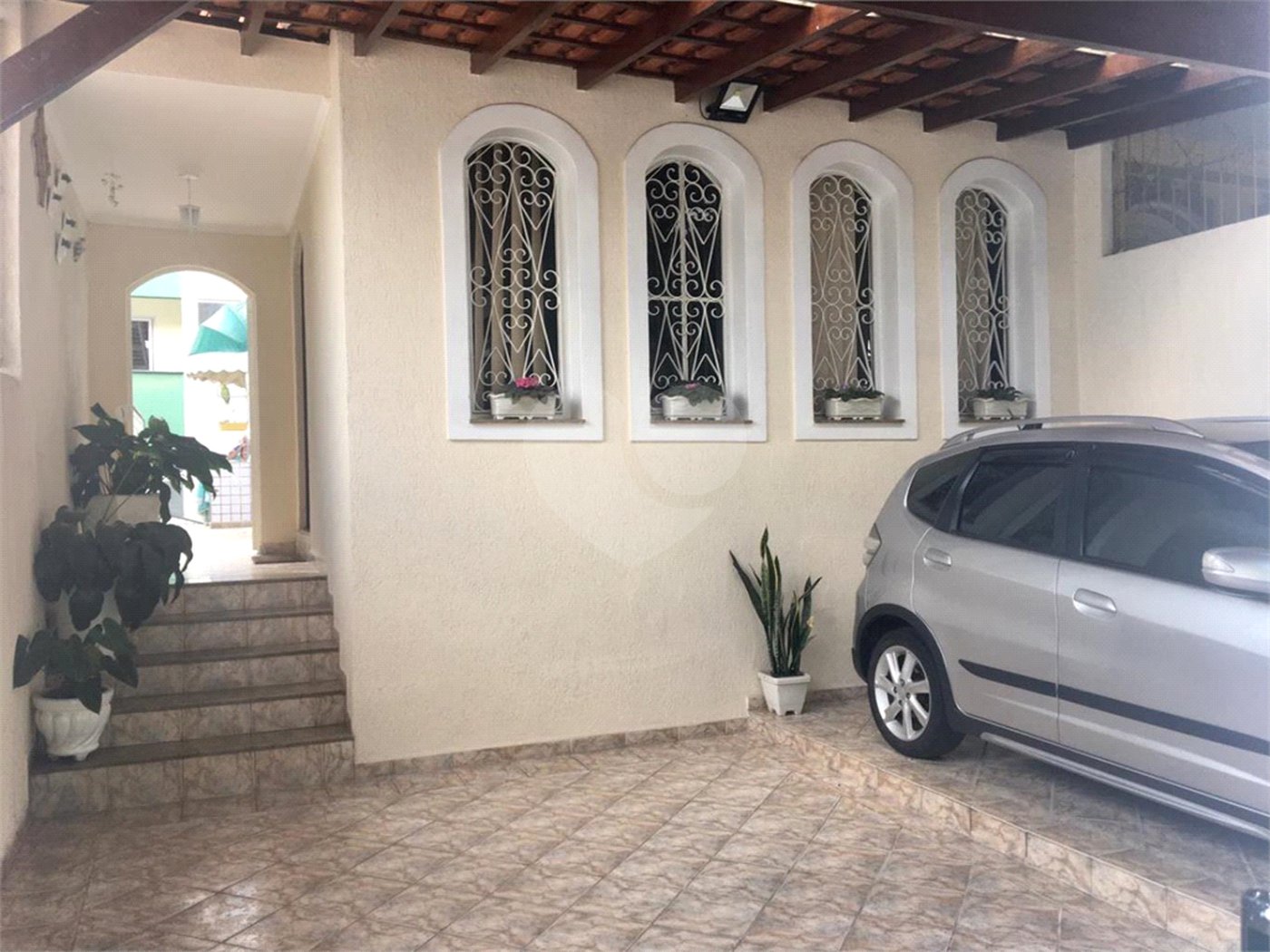 Sobrado à venda com 3 quartos em Vila Galvão, Guarulhos, SP