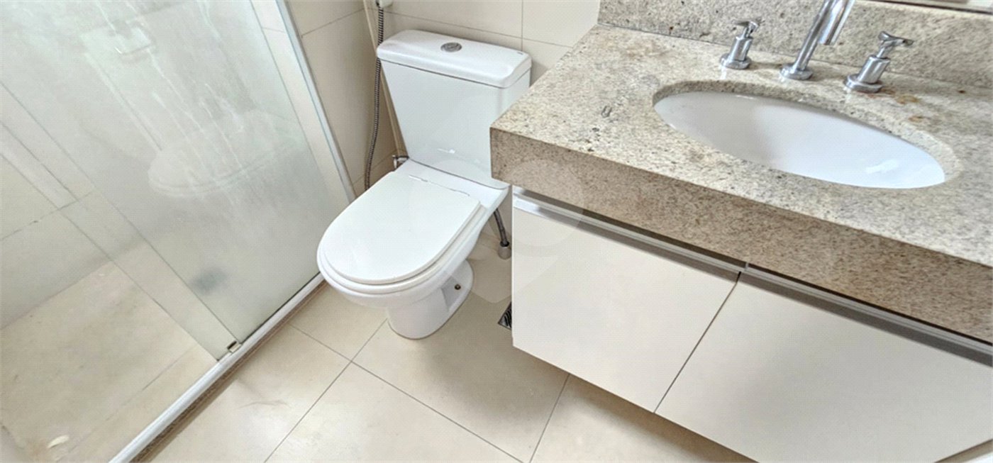 Apartamento à venda com 3 quartos, sendo 1 suíte, em Água Branca, São Paulo, SP