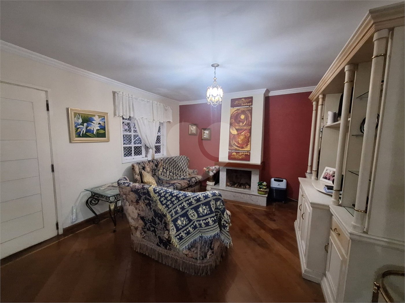Casa à venda com 5 quartos, sendo 3 suítes,  no condomínio Vila Panamericana, São Paulo - SP