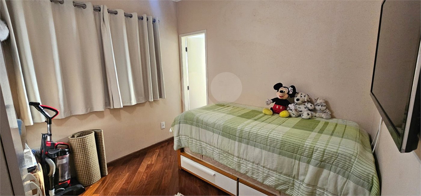Apartamento à venda com 3 suítes em Sítio São José, Suzano, SP