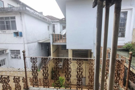 Sobrado Amplo à Venda na Vila Belmiro – Santos