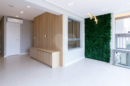 Apartamento à venda com 3 quartos, sendo 2 suítes, em Brooklin Paulista, São Paulo, SP